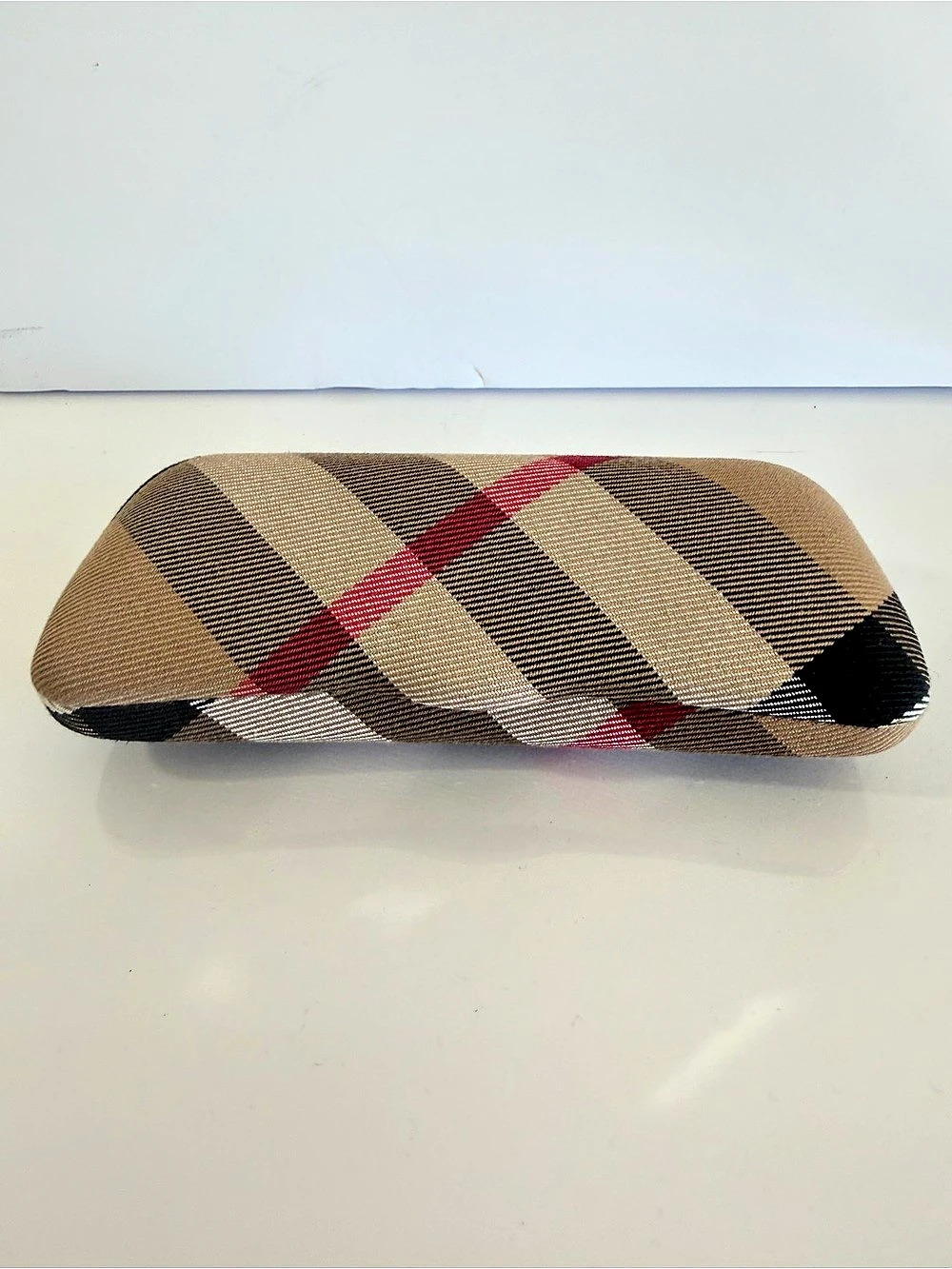 Authentic Burberry Nova Check Hard Eyeglass Case - Classic Plaid (EUC)